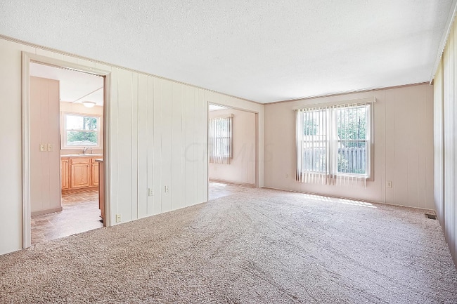 Building Photo - 1313 Kreider Blvd