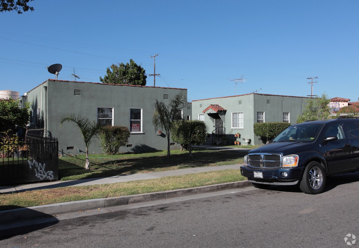 4040 E 58th St, Maywood, CA 90270 Apartments in Maywood, CA