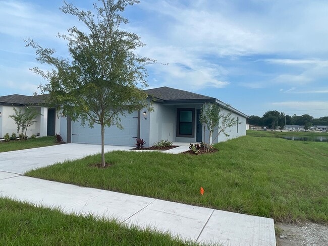Building Photo - 5748 Deep River Ave