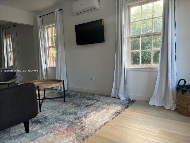 Foto del edificio - 421 75th St