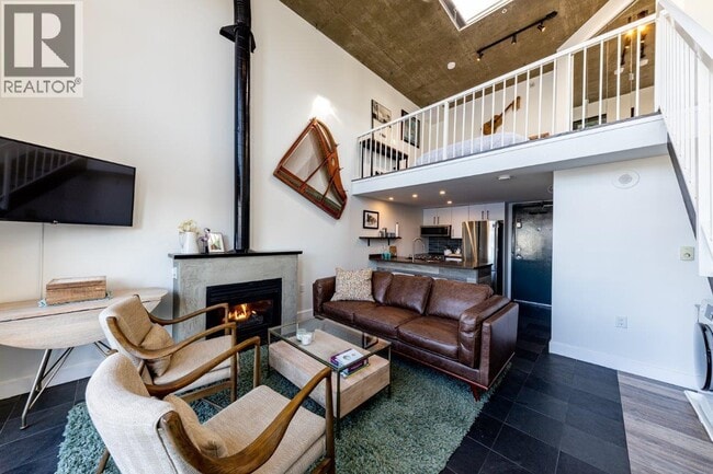 Photo du bâtiment - 22 E Cordova St