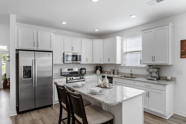 Building Photo - 24 Nature Way