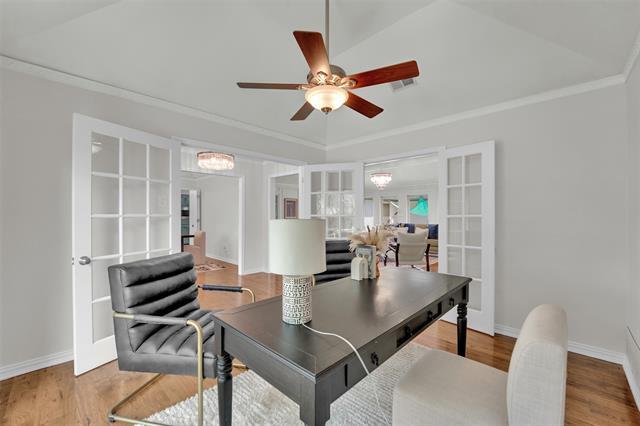 Foto del edificio - 9511 Robin Meadow Dr