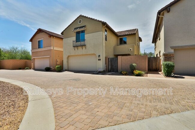 Building Photo - 2581 S Penrose Dr