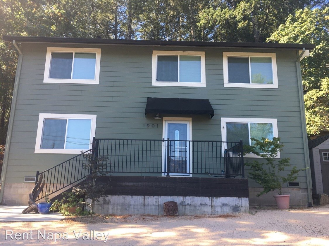 Primary Photo - 3 br, 2.5 bath House - 1901 Foothill Blvd