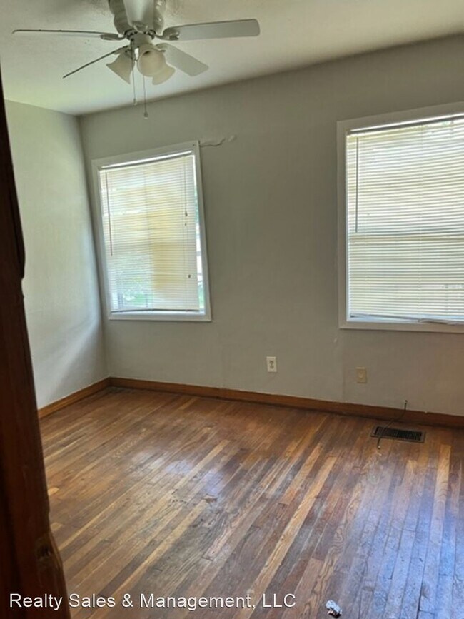 Foto del edificio - 4 br, 2 bath House - 1939 Shamrock Drive