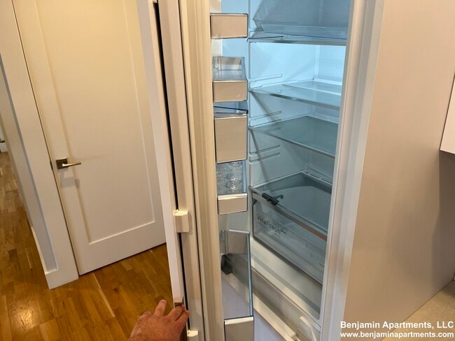 Foto del edificio - 1410 Columbia Rd