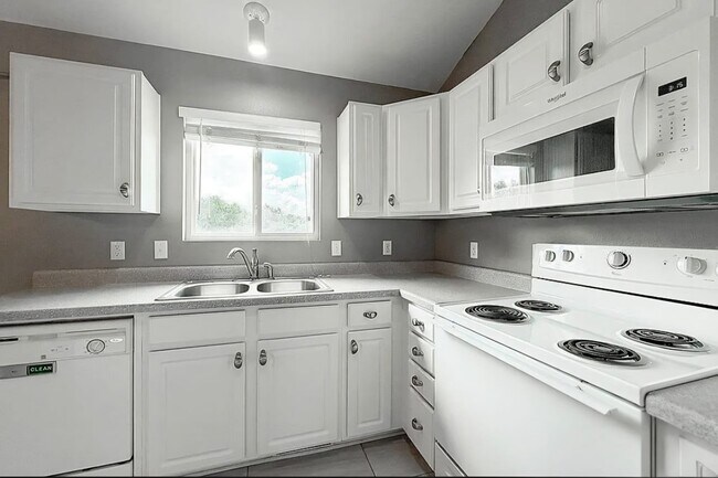 Foto del edificio - 1748 N 207th St