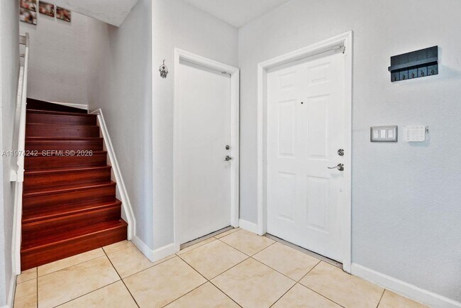 Foto del edificio - 930 SW 147th Ct