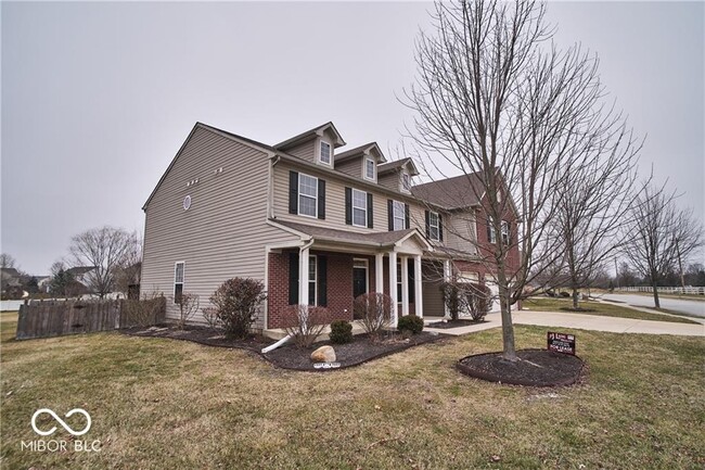 Building Photo - 11080 McDowell Dr