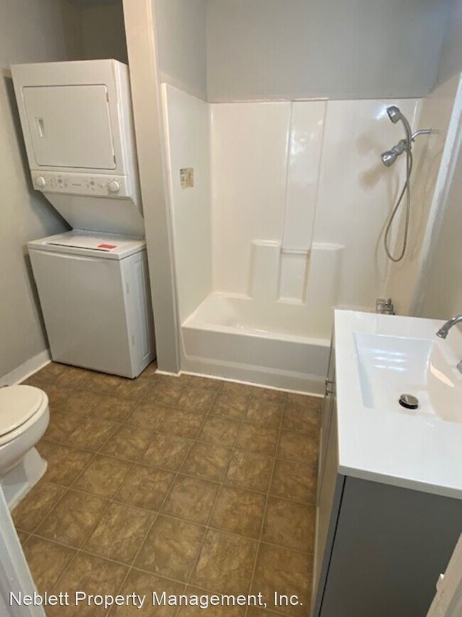 Building Photo - 1 br, 1 bath House - 617 Texas St. #101