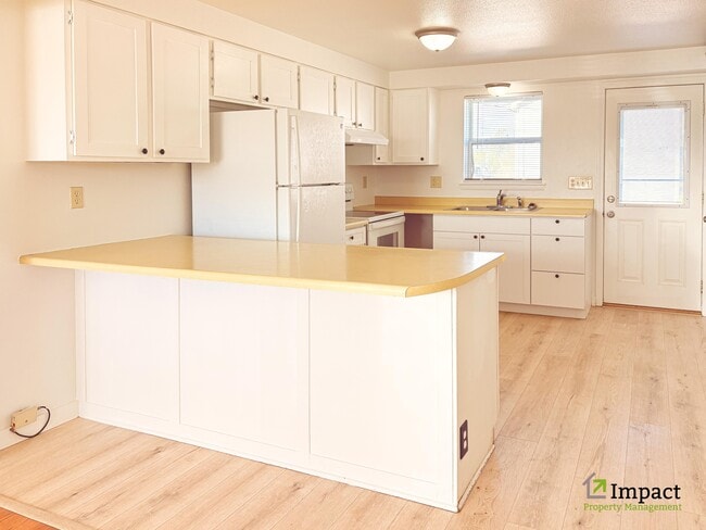 Foto del edificio - 615 Co Rd 45