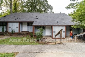 Building Photo - 102 Walnut Ln