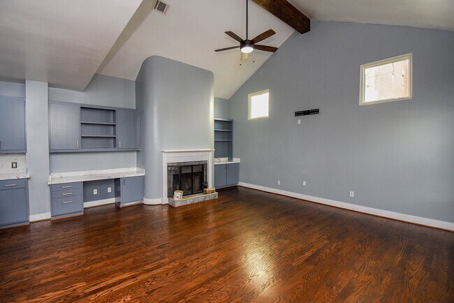 Building Photo - 3720 Link Valley Dr.