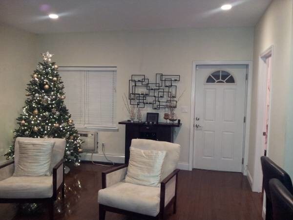 Foto principal - 130 Glenwood Ave