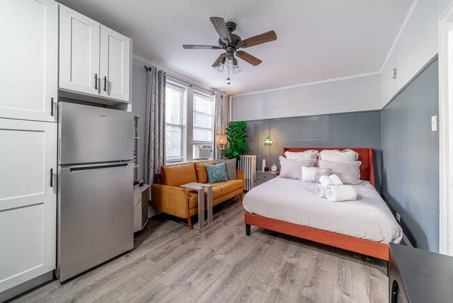 Foto del edificio - 2119 N Sedgwick St