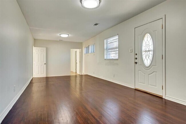 Foto del edificio - 1316 Zora St