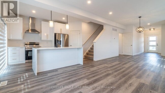 Photo du bâtiment - 3911 Auckland Ave.