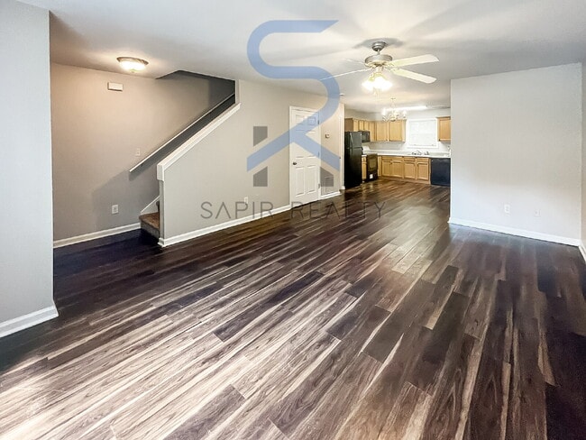Foto del edificio - Move in before October 15th and get $100 O...