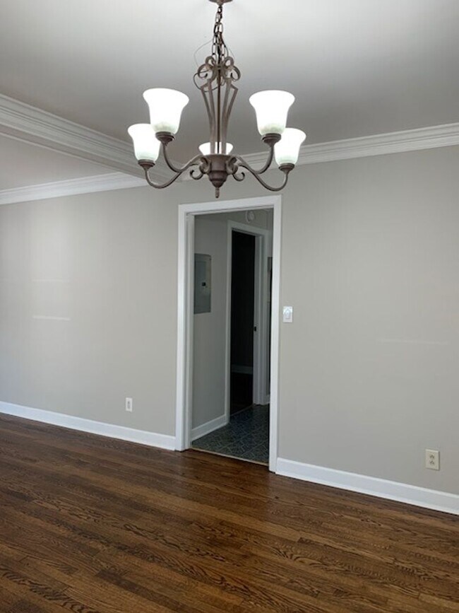 Building Photo - Right Around the Corner, Near Everywhere Y...