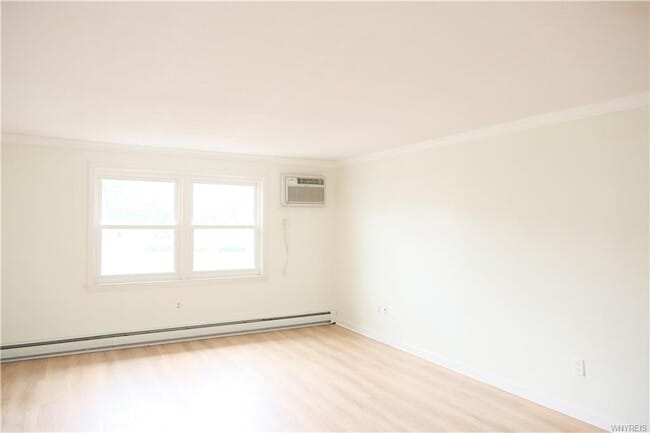 Foto del edificio - 6321 W Quaker St