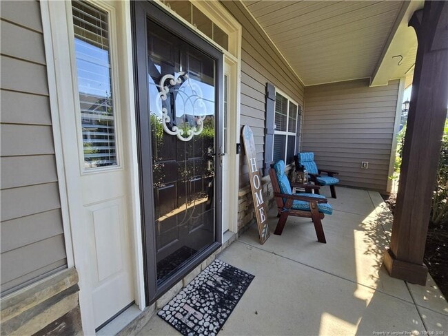 Building Photo - 410 Sedgefield Dr
