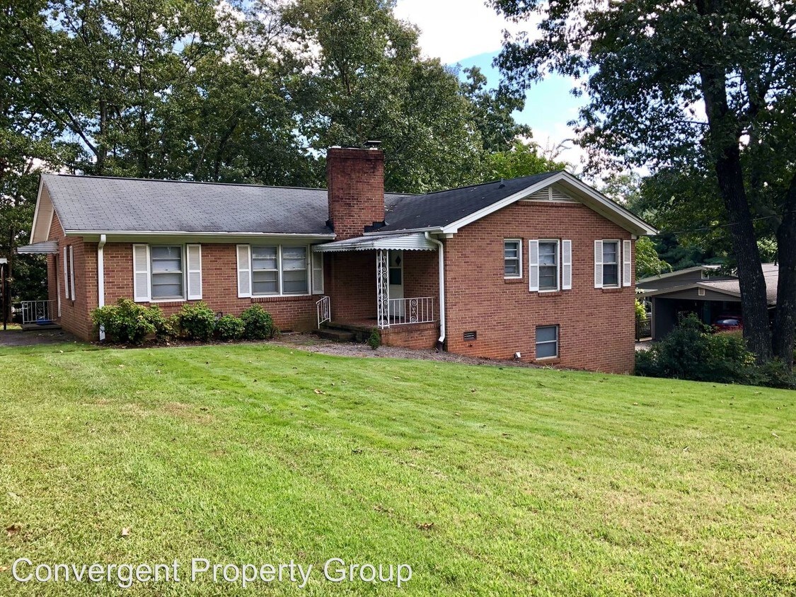 Primary Photo - 3 br, 2 bath House - 202 Laurel Road