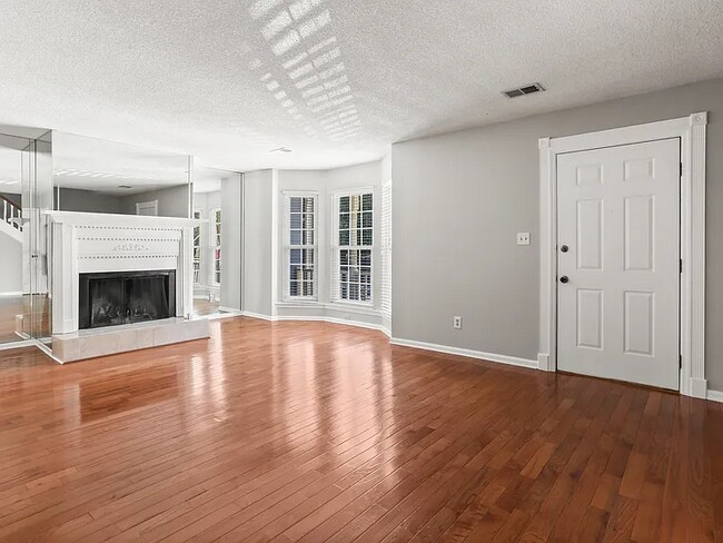 Foto del edificio - 5152 Afton Way