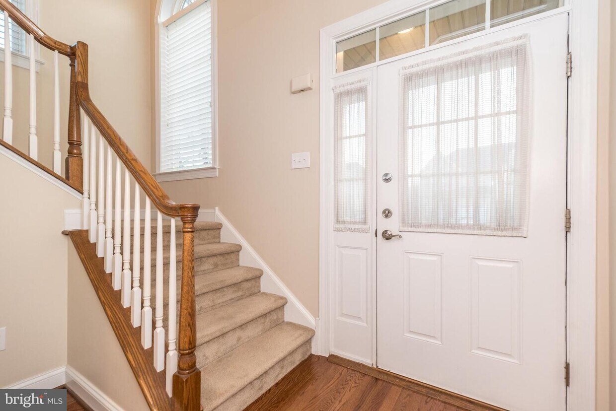 3195 Brookside Dr, Furlong, PA 18925 Townhouse for Rent in Furlong