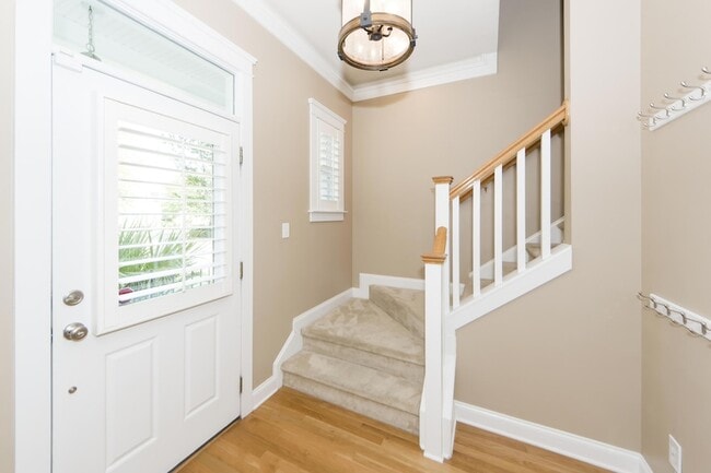 Foto del edificio - 302 White Gables Dr
