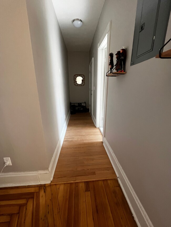 23 Henry Johnson Blvd Unit 3A, Albany, NY 12210 - Room for Rent in ...