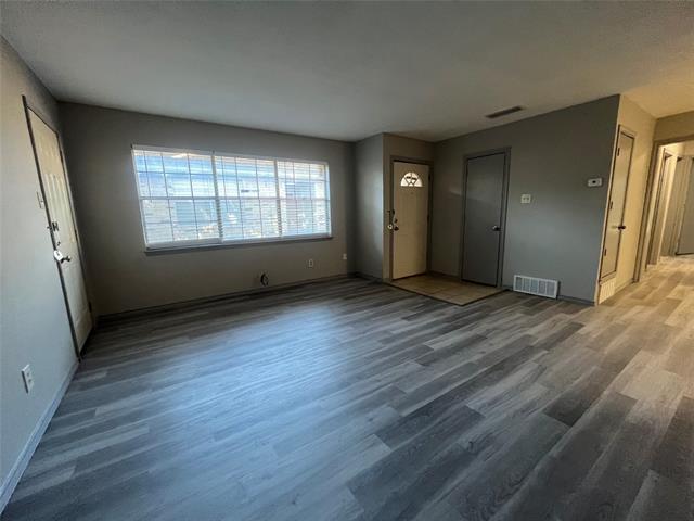 Foto del edificio - 826 Skyline Dr