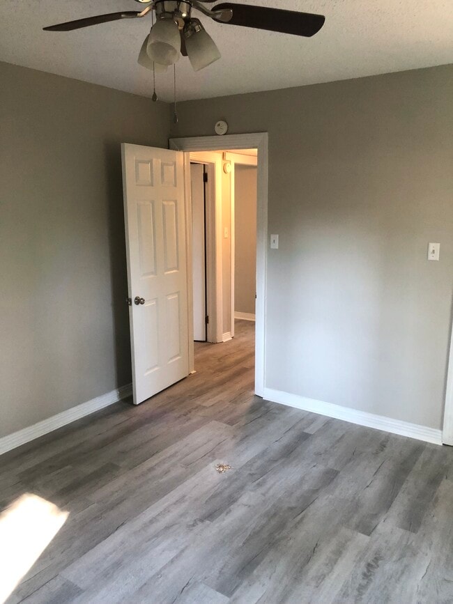 Foto del edificio - 1403 Kentucky Ave