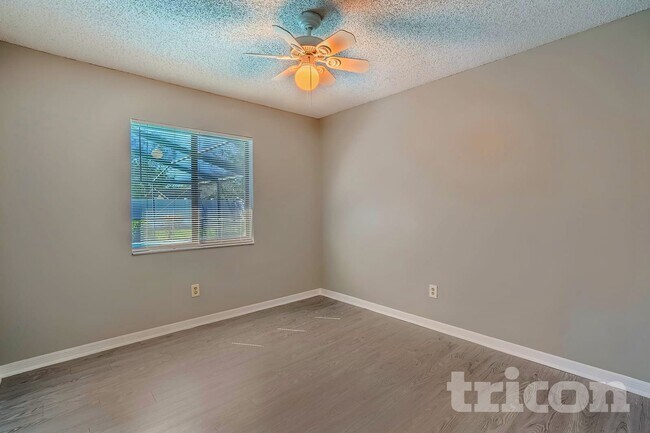 Foto del edificio - 3213 Stevenson St