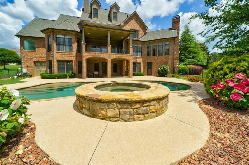 2905 Drayton Hall Dr NE, Buford, GA 30519 House Rental in Buford, GA