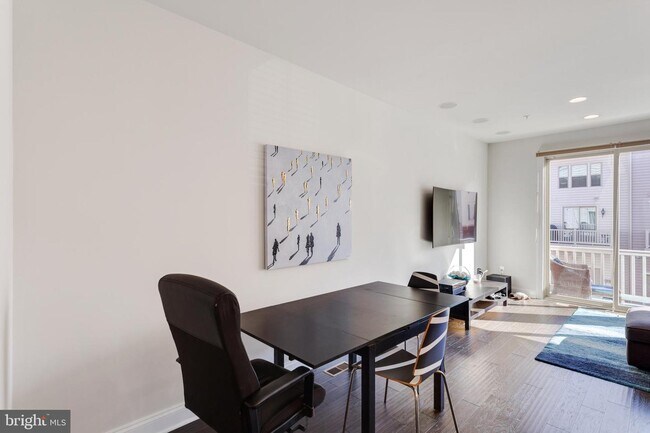 Foto del edificio - 3617 Jamison St NE