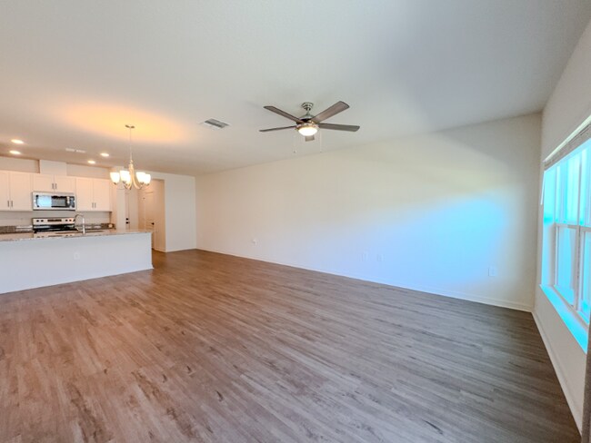 Foto del edificio - 9419 Westside Hls Dr