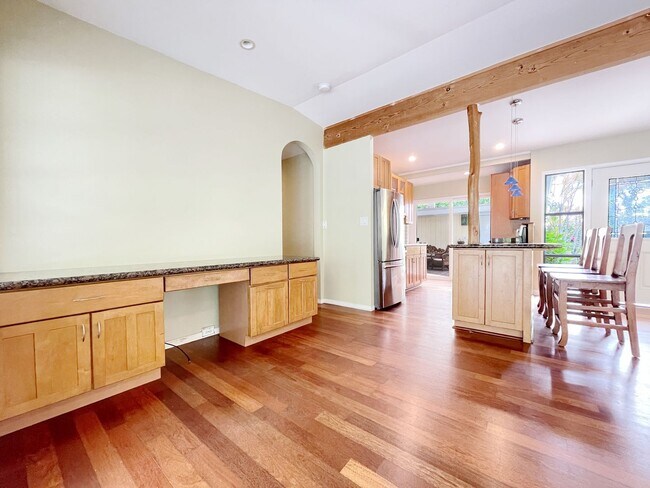 Building Photo - Pet Friendly Kailua Home with Pool, Waterf...