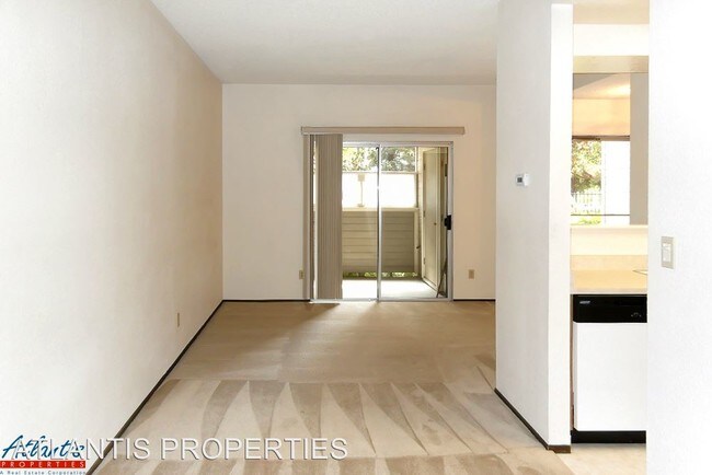 Foto del edificio - 381 Shadow Run Dr