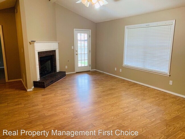 Foto del edificio - 3 br, 2 bath House - 306 Mitzi Lane