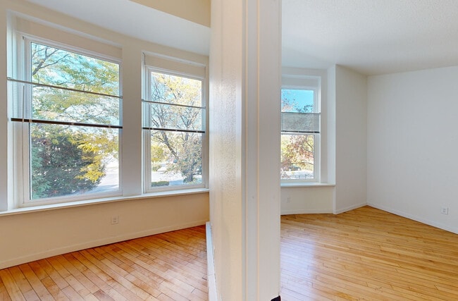 Building Photo - Washington Plaza Apartments