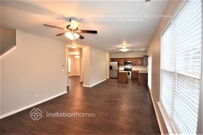 Building Photo - 1206 Bethpage Dr