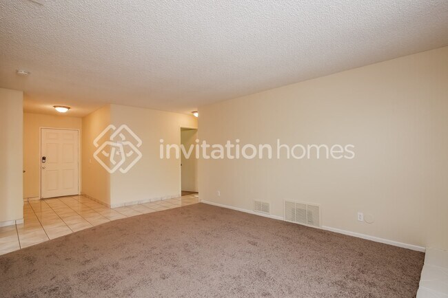 Foto del edificio - 6784 Green Ave