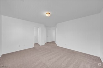 Building Photo - 11676 Giles St