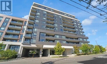Building Photo - 2800-2800 Keele St
