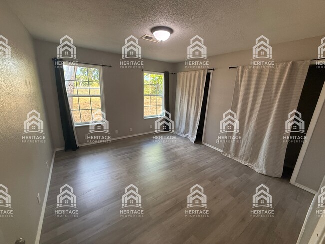 Building Photo - 3726 US-287