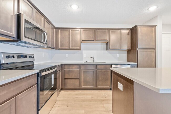 Foto del edificio - 127 Axlewood Dr