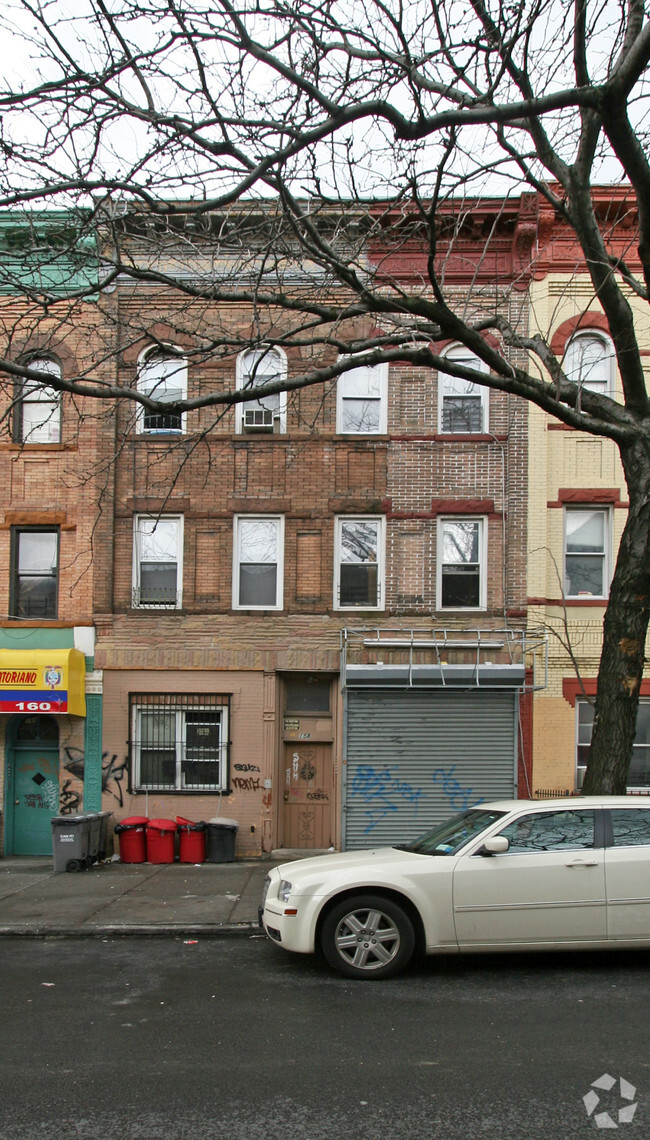 Primary Photo - 158 Irving Ave