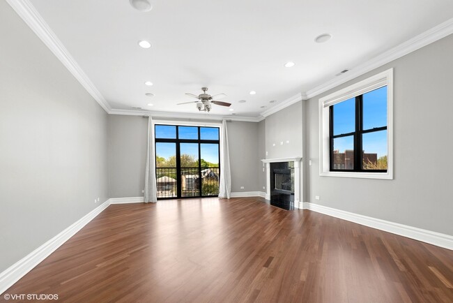 Foto del edificio - 3641 N Ashland Ave