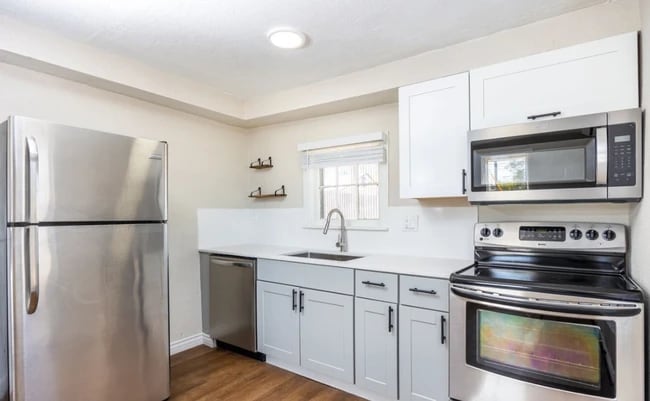 Foto del edificio - 809 N Arbor Ave